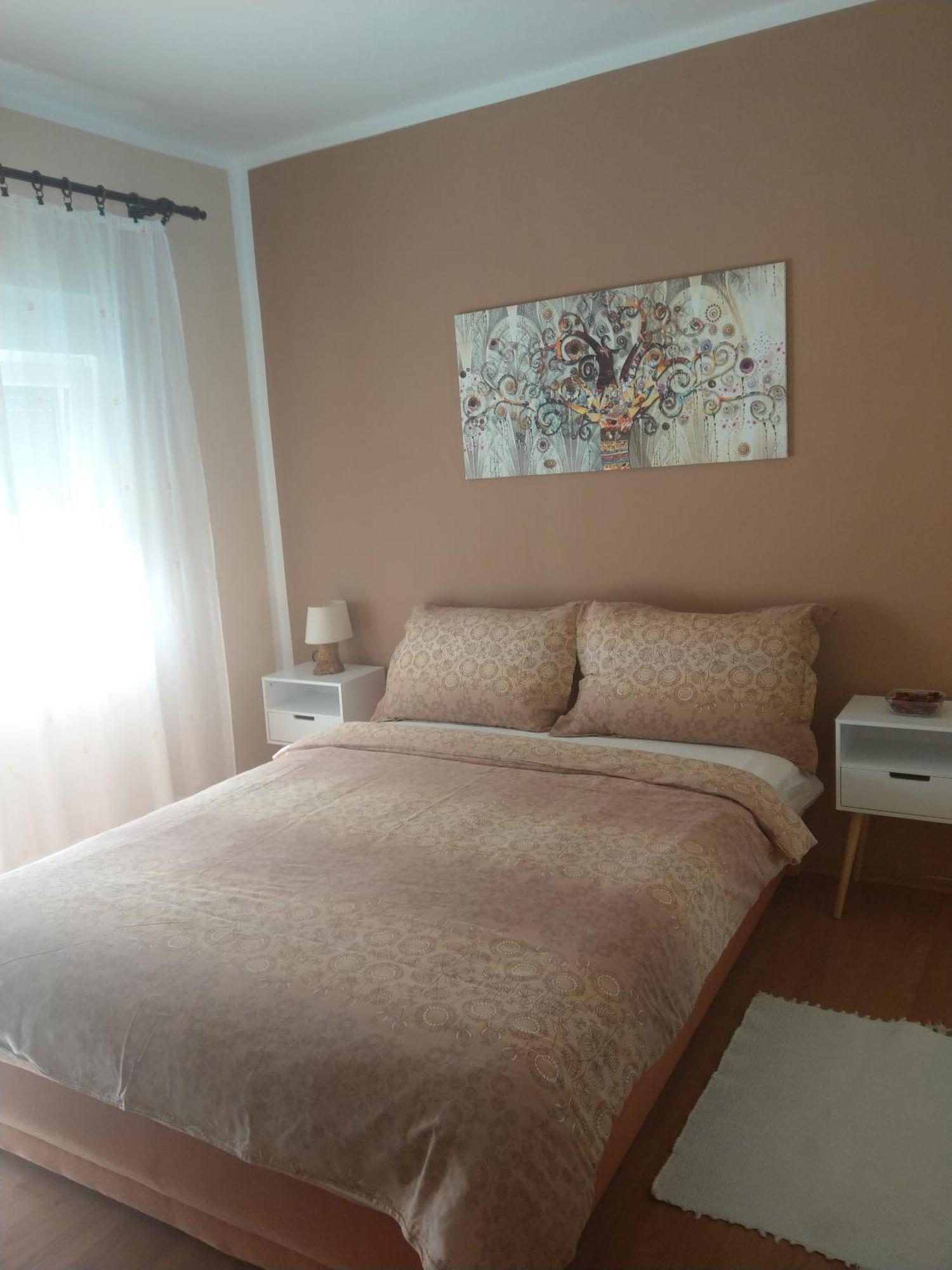 Senkini Dvori Apartment Sutomiscica Exterior foto